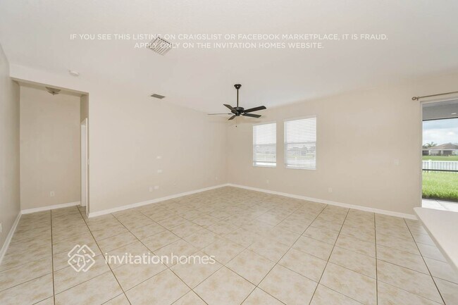Foto del edificio - 11245 82nd St E