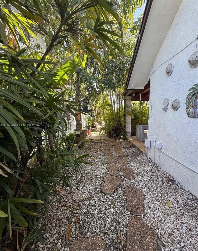 Building Photo - 13280 SW 103rd Terrace