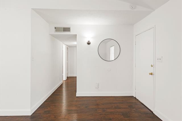Foto del edificio - 500 Willow Oak Dr