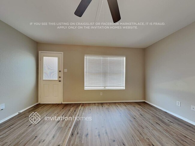 Foto del edificio - 1509 Queens Brook Ln