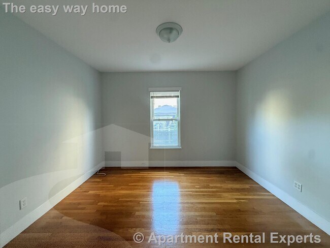 Building Photo - 69 Raymond Ave