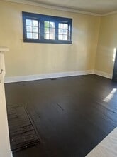 Building Photo - 263 Elmwood Ave