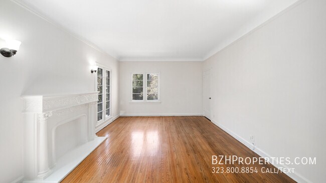 Building Photo - Charming Updated 1Bedroom 1Bathroom In Bev...