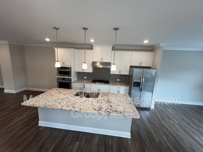 Building Photo - 3878 Via Sesi Ln