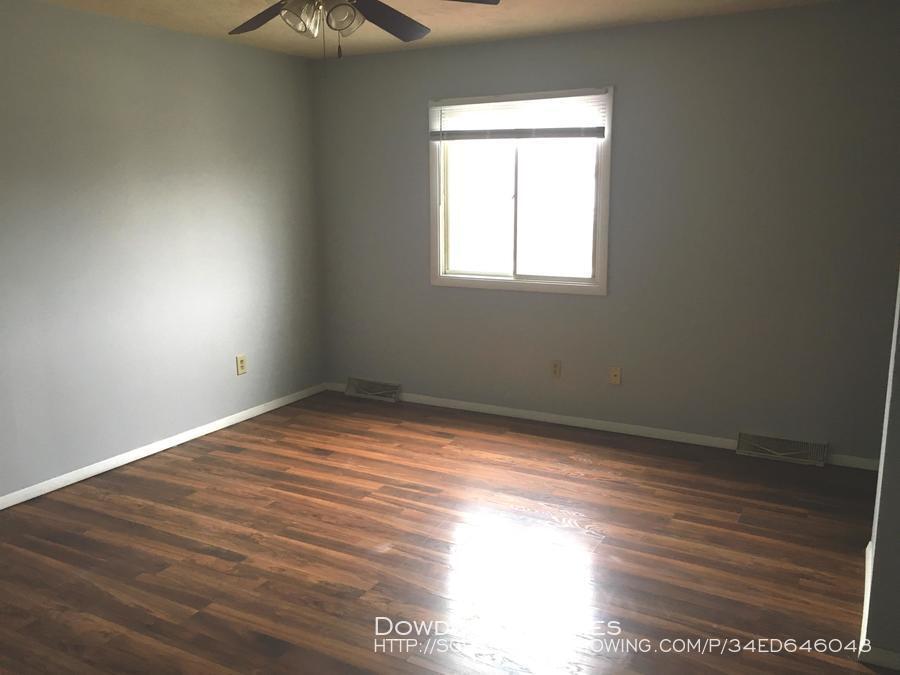 Foto principal - 1513 Woods Ave