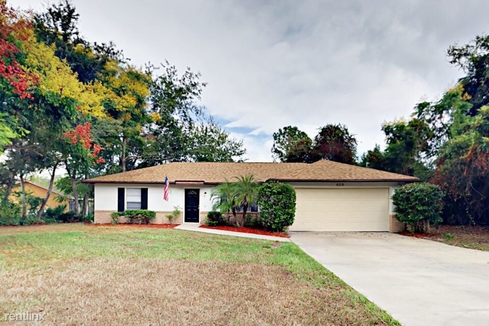 Foto principal - 609 Leland Dr