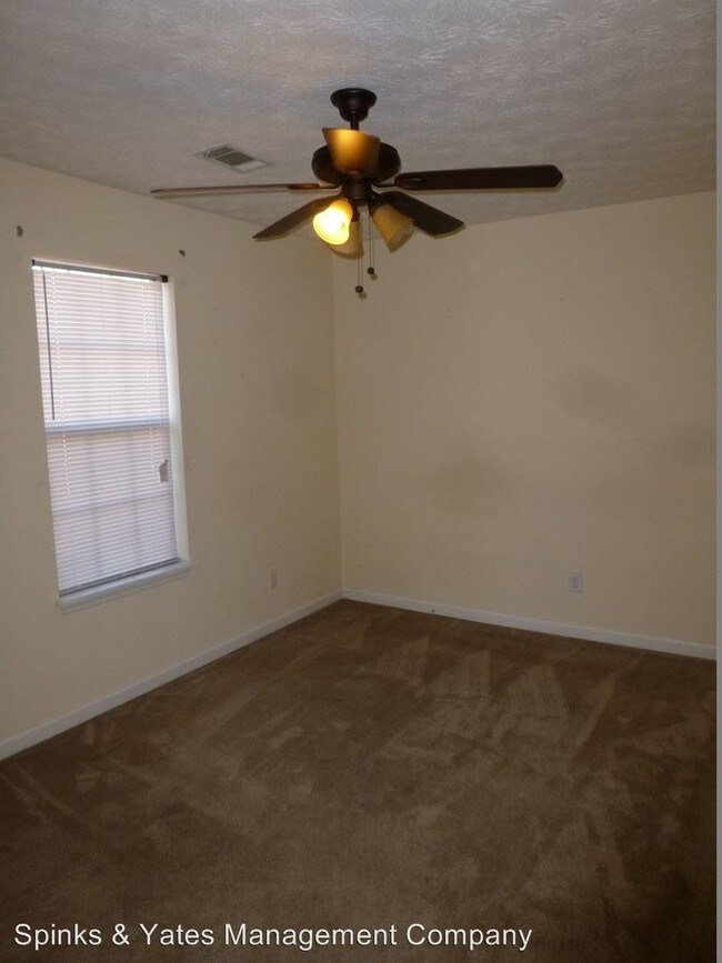 Building Photo - 943 Malibu Dr