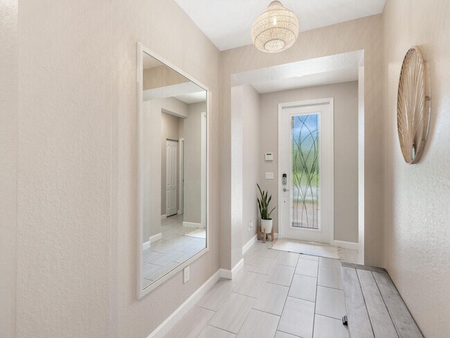Building Photo - 1786 Berkshire Cir SW