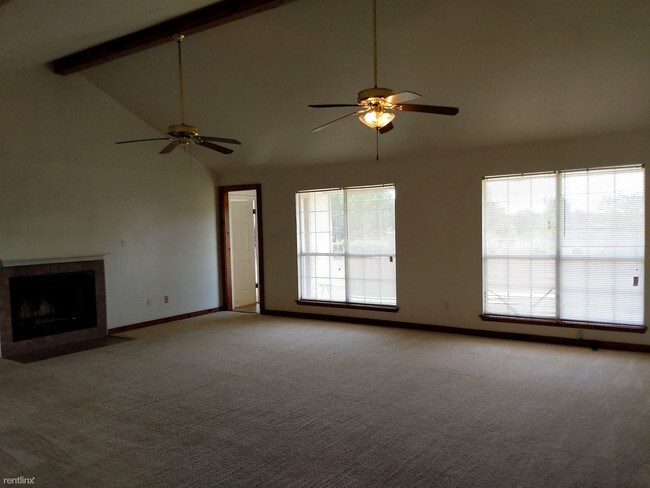 Foto del edificio - 3 br, 2 bath House - 279 County Road 4700 ...