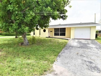 Building Photo - 8659 Sheraton Dr