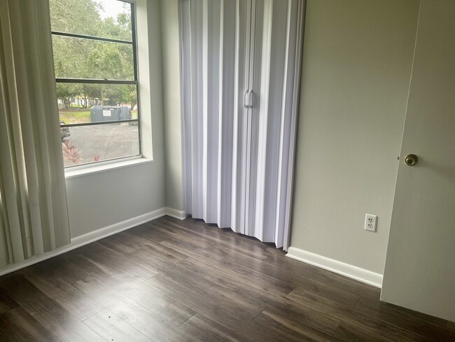 Foto del edificio - 3564 Southpointe Dr