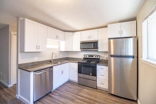 Building Photo - 3600 S Lowell Blvd