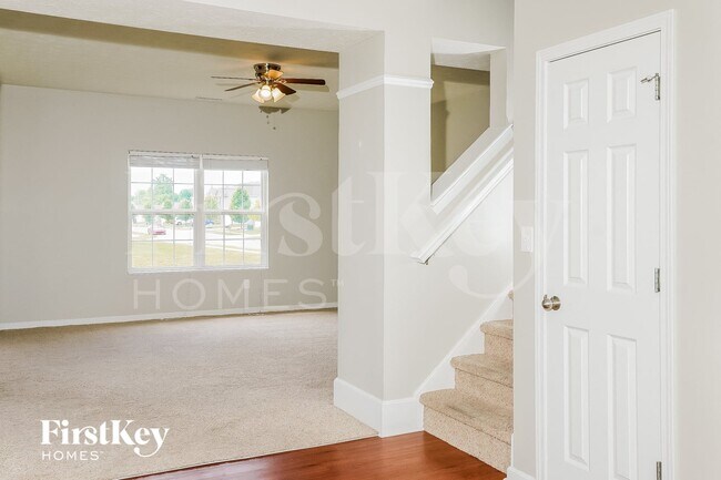 Foto del edificio - 3481 Enclave Crossing