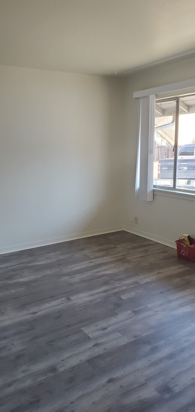 Building Photo - 434 Page St