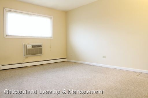 Building Photo - 8832 Kenneth Dr