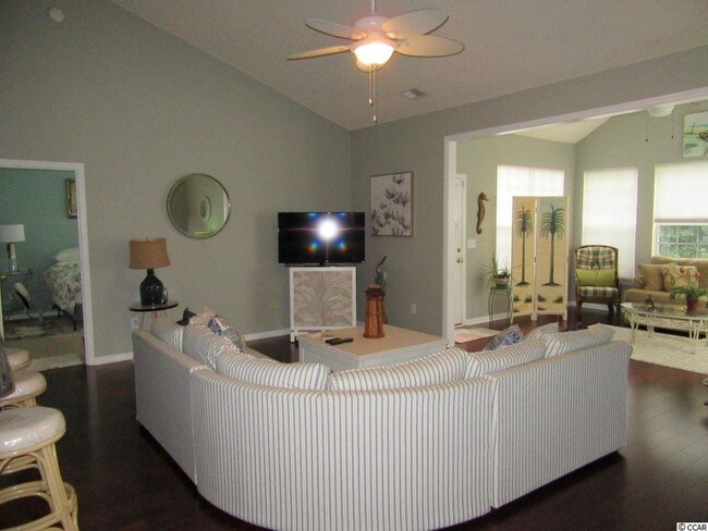 Building Photo - 5804 Mossy Oaks Dr