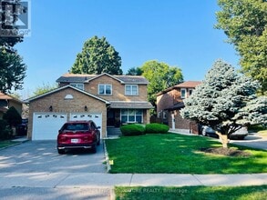 Building Photo - 1342 Canford Crescent