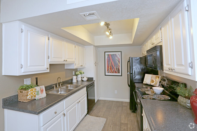 Interior Photo - Tela Verde Apartment Homes