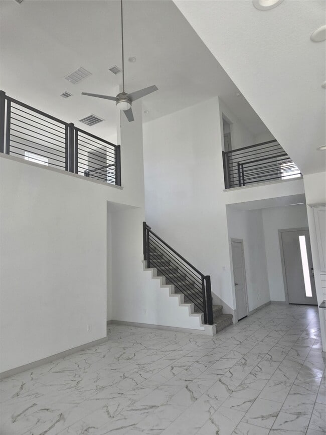 Foto del edificio - 22527 Cappella Vlg Ln