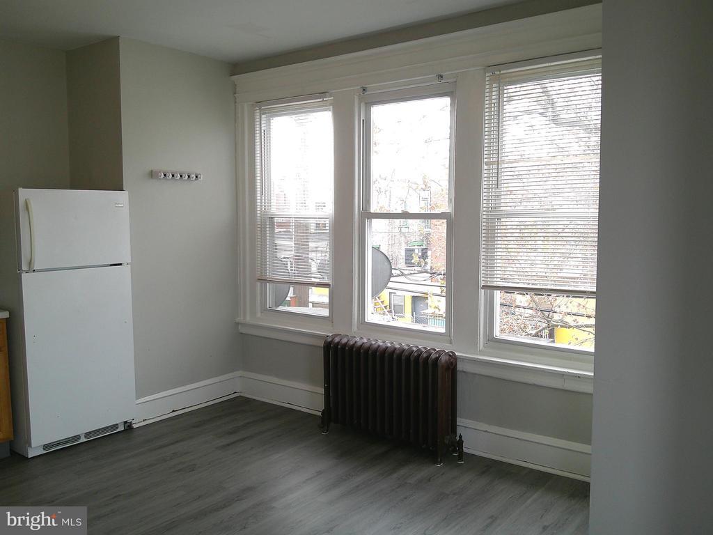 Foto principal - 701 S 58th St