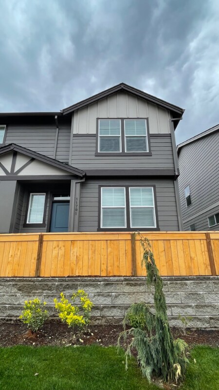 Foto principal - 11701 NE 28th St