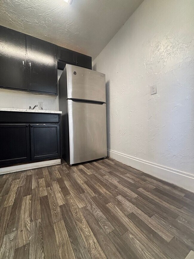 Foto del edificio - Newly Remodeled 1 bedroom duplex available...