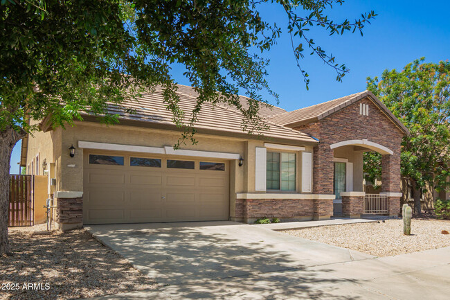 Building Photo - 5948 S Inez Dr