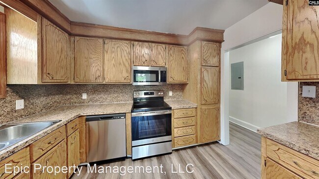 Building Photo - 3 br, 2 bath House - 442 E Charlotte Avenue