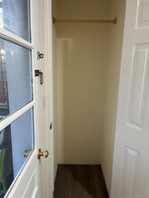 Building Photo - 26-26 Franklindale Ave