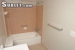 Building Photo - 473 Kirts Blvd