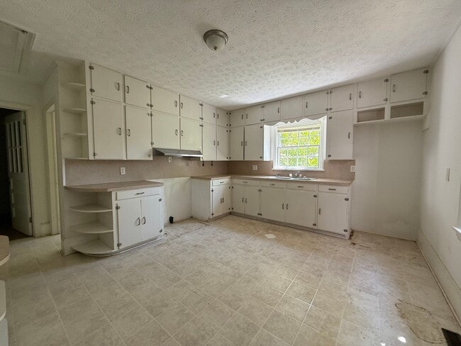 Building Photo - 2 Bedroom/2 Bath Home in Wadesboro