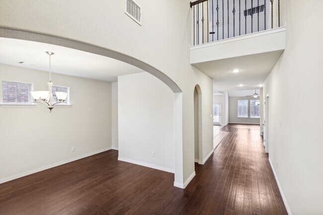 Building Photo - 6308 Meandering Creek Dr