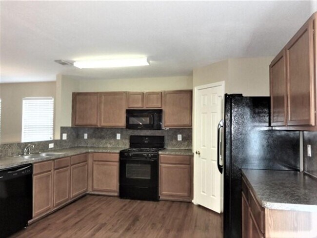 Foto del edificio - 20910 Hazy Bluff Ct