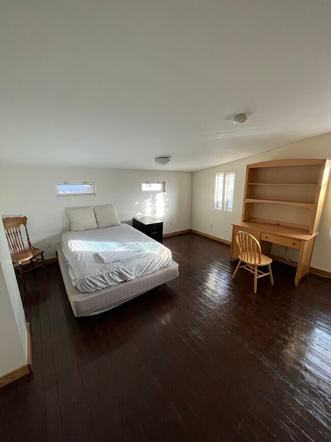 Foto del edificio - 2177 Sohn St