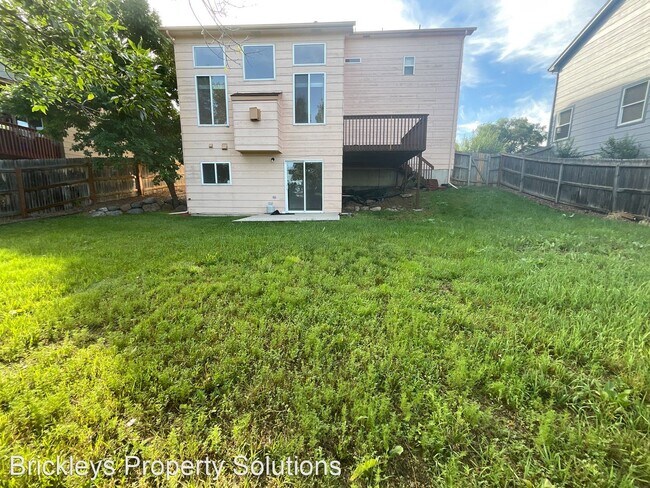 Building Photo - 4 br, 3.5 bath House - 4250 Daylilly Dr