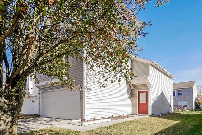 Building Photo - 4465 Connaught W Dr
