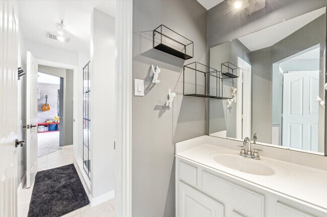 Foto del edificio - 21526 Ivy Blossom Ln