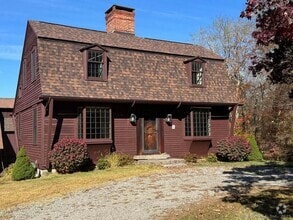 Building Photo - 114 Mile Creek Rd