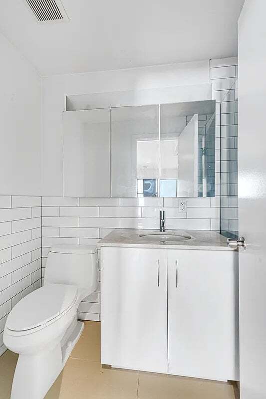 Foto del edificio - 163 Ludlow St