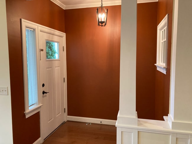 Building Photo - 2539 Greenport Dr