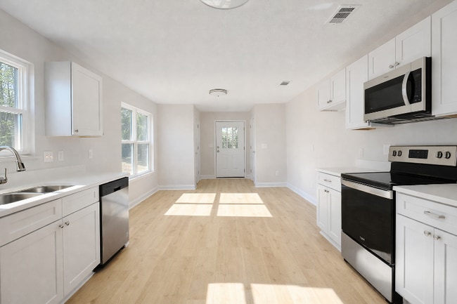 Building Photo - 4654 Falcon Way