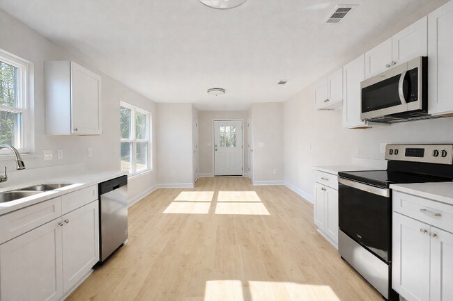 Foto del edificio - 4654 Falcon Way