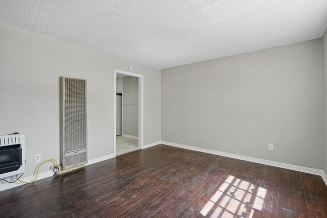 Building Photo - 1526 Green St