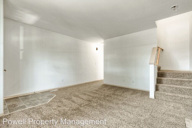Building Photo - 3 br, 2.5 bath House - 10049 17th Ave SW