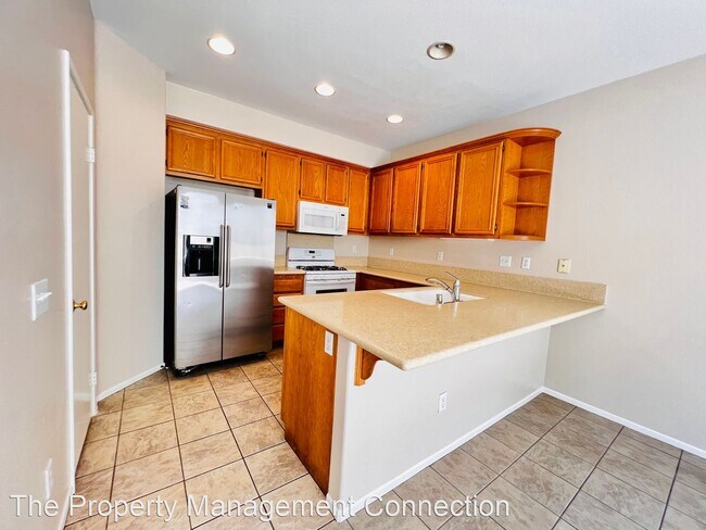 Foto del edificio - 4 br, 2.5 bath House - 17868 Hazelwood Court