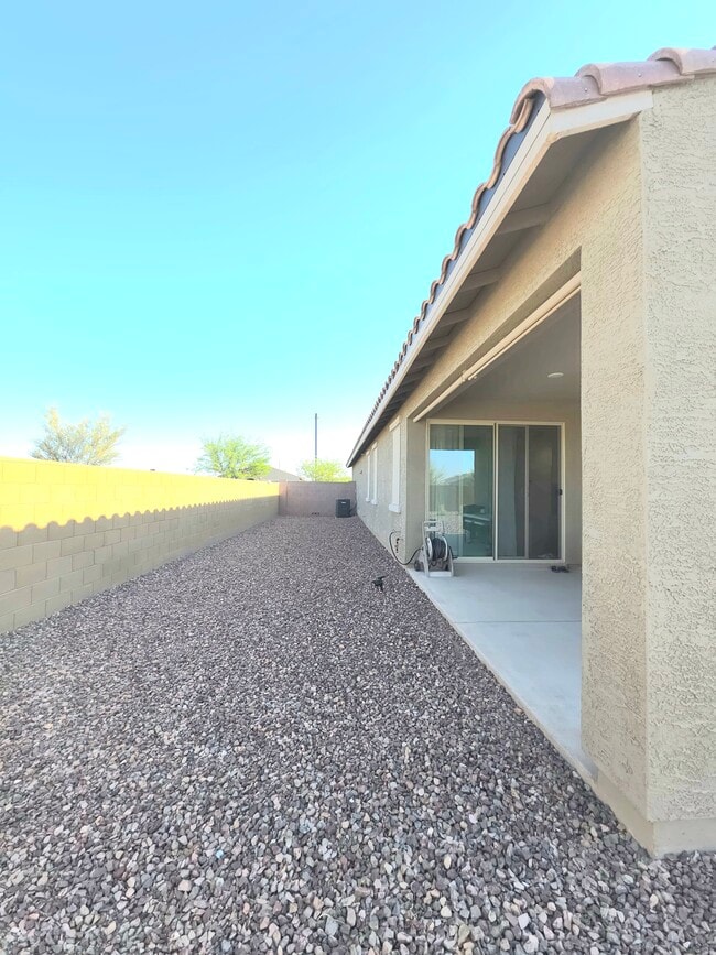 Building Photo - 17969 W College Dr