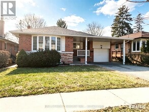 Building Photo - 8 Storey Crescent