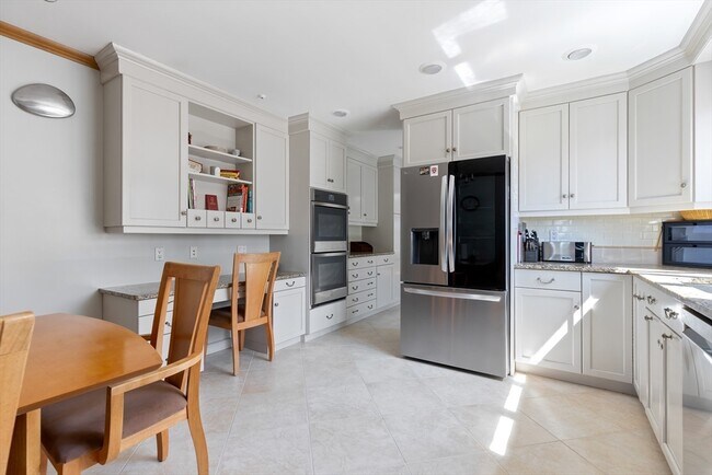 Foto del edificio - 10 Stonewood Dr