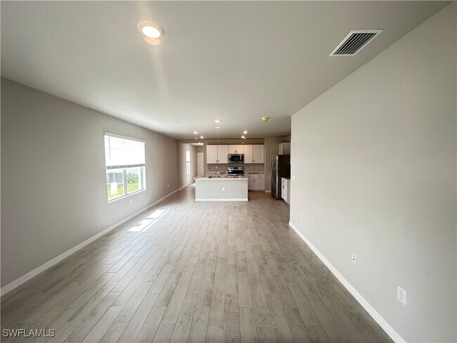Foto del edificio - 801 Serenity Ln