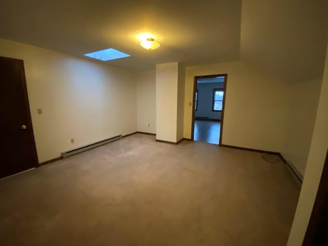 Building Photo - 106 Parsons St